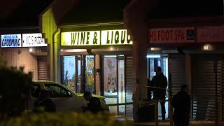 Liquor store clerk fights back against would-be robber in Holtsville