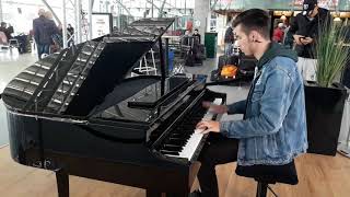 DESPACITO Piano Gare Lille Europe chords