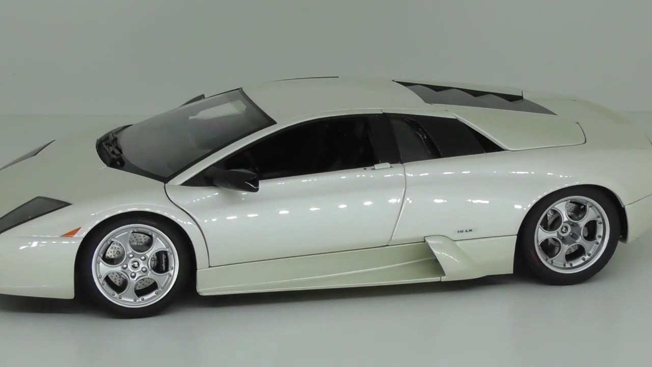 ［新品未開封］AUTOart製Lamborghini Murcielago 1/18 AUTOart 2001 Lamborghini Murcielago (Metallic Orange