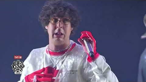 Thumbnail of Rawayana - Hora Loca (En Vivo / Chile / 2025)