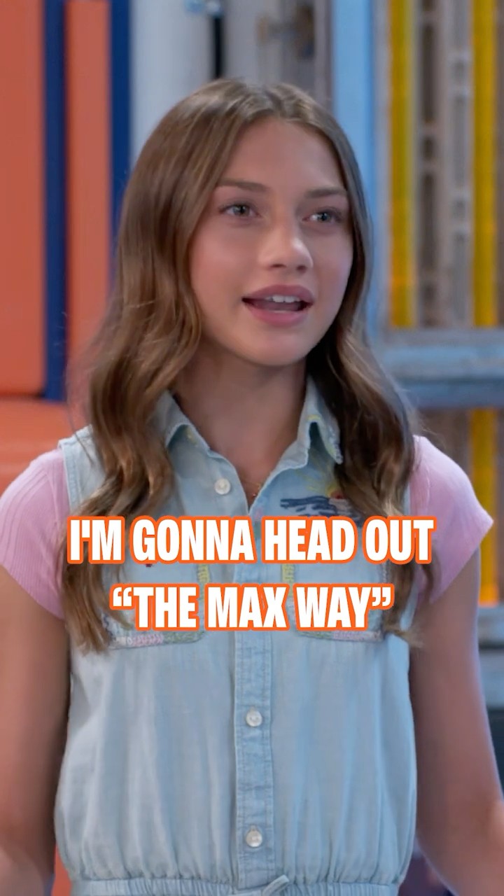 Chloe sneaks out…the MAX way! | The Thundermans #Shorts