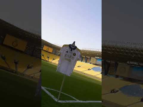طقم نادي النصر الأبيض الثالث الجديد ع الشعار الجديدالموسم 2025 2026 على الاسطورة كريستيانو رونالدو