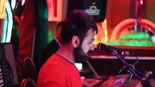 Herkes Sırtımdan Vuruyor