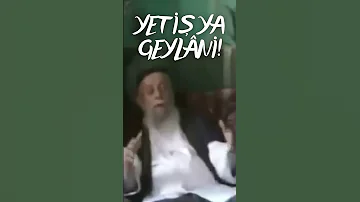 Yetiş Ya Geylâni Şeyh Nazım Kıbrısi Shorts 