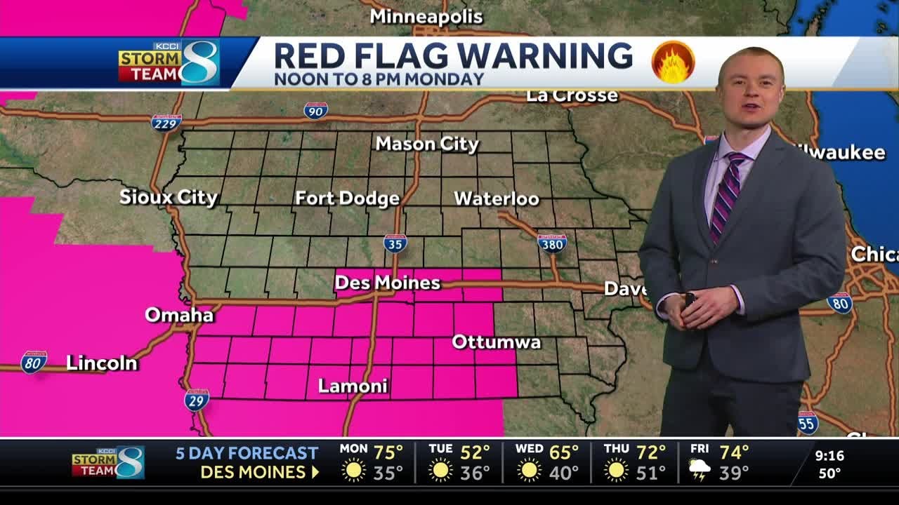 Iowa Weather: Warm winds increase fire danger Monday - YouTube