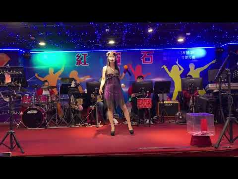 110/12/22"牽引"CoCo在紅寶石音樂茶坊演唱