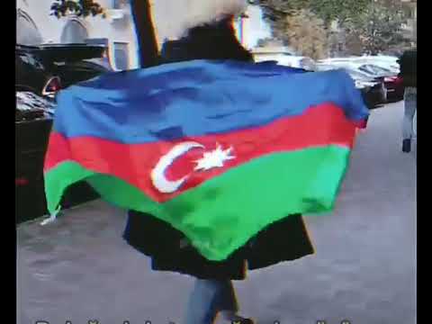 Qurban olum sene Azerbaycan bayragi