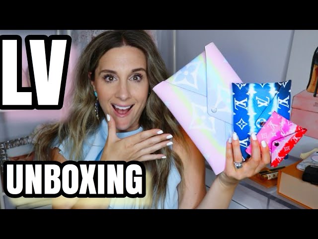 Louis Vuitton's Best Bargain? Kirigami Pochette Unboxing & Review, What  Fits Inside & Amazing Hack! 