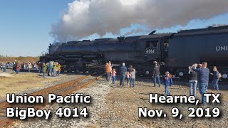 #BigBoy #UP4014 and #UP4141 maneuver through Hearne, TX