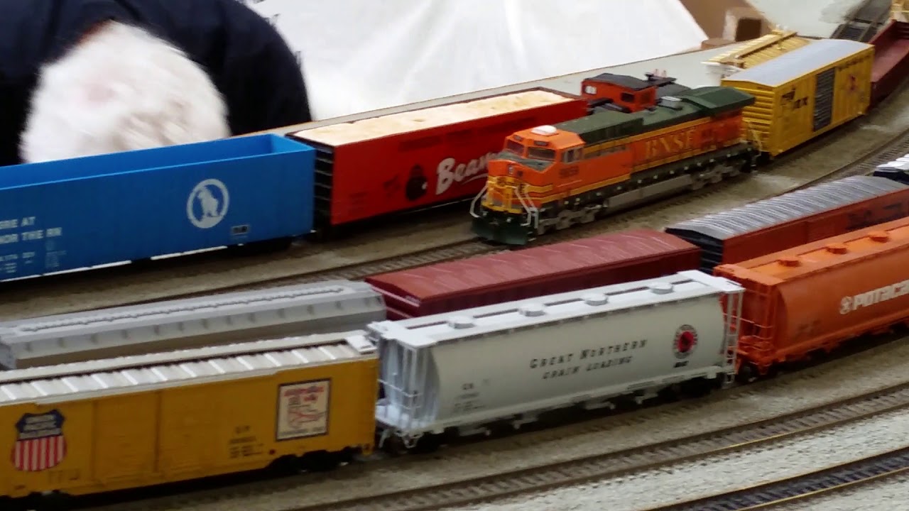 Willamette Cascade Model Railroad Club Valley River Center, Eugene