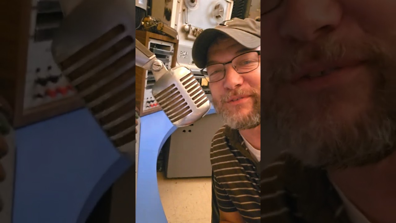 Huntington. WV - Museum of Radio & Technology (video 1)