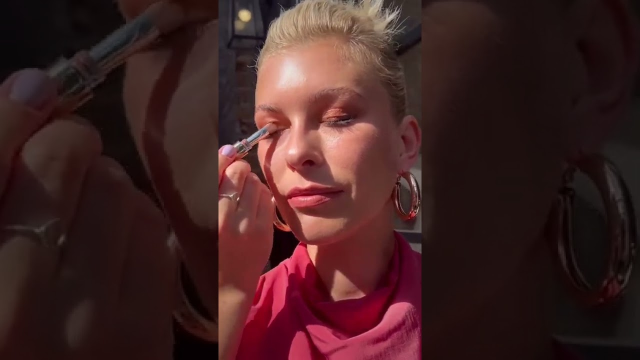 NEWLY launched Chocolate palette! 🍫😍 Nice shade of stunning 😍✨ 