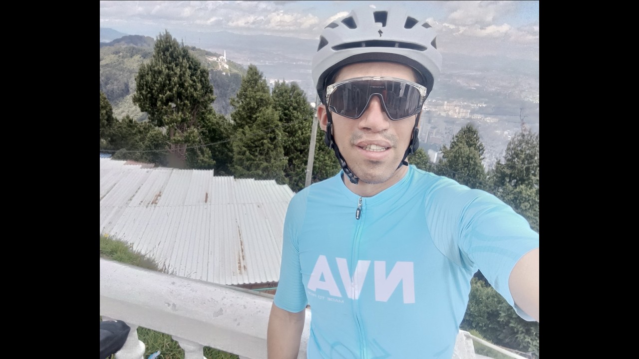 Subí al Alto de Guadalupe en bici: la ruta más dura de Bogotá a 3.300 m