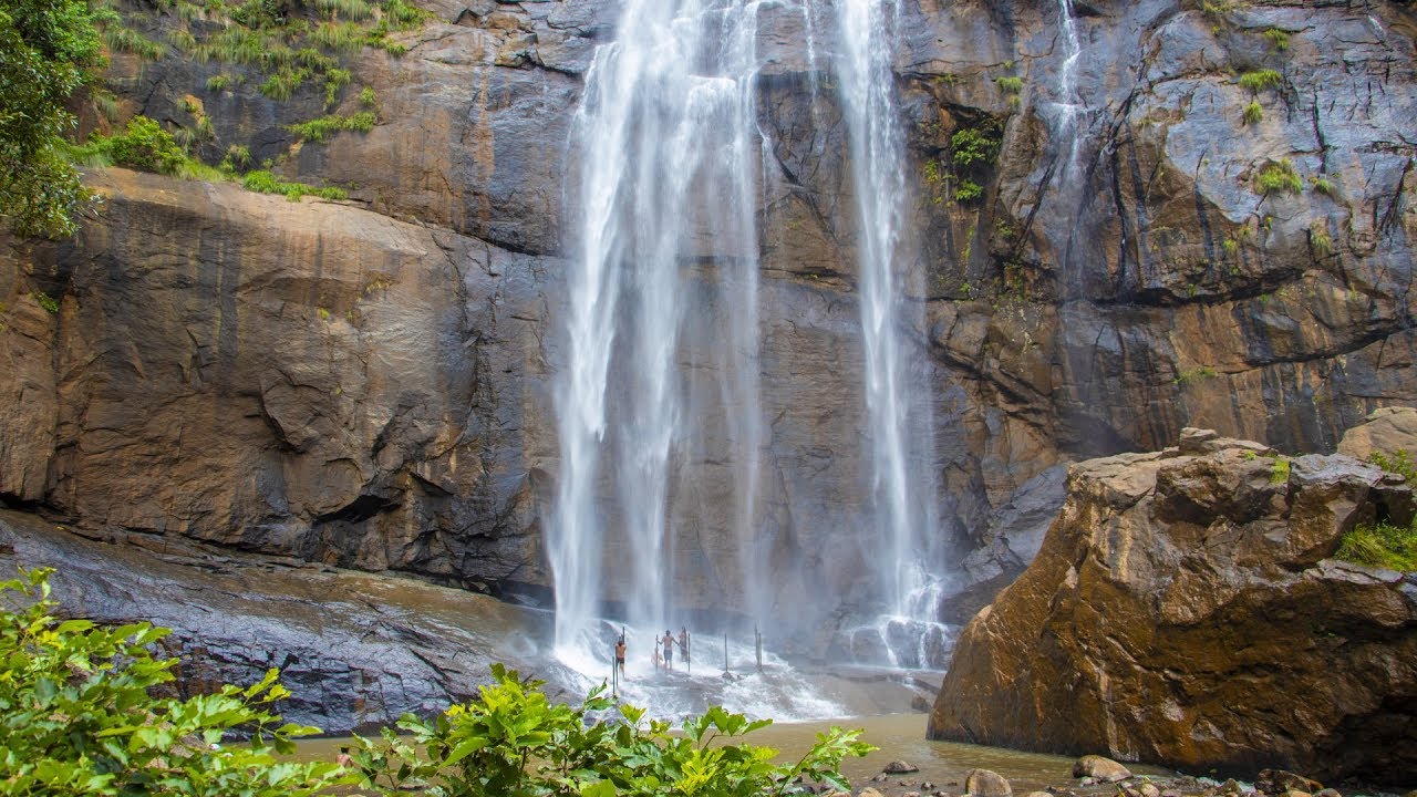 KOLLI HILLS | Kollimalai | Tamil | Vlog |  Trip | Places To Visit | Food | Ride To Kolli Hills | South Indian Food