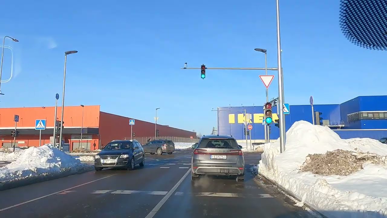 Живописная поездка по заснеженному Вильнюсу под музыку Джо Рогана - 🇱🇹 Литва 🇱🇹