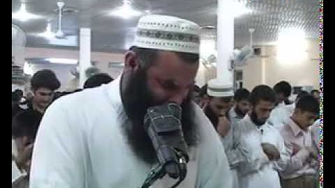 تلاوة خاشعة للشهيد رمضان شكور