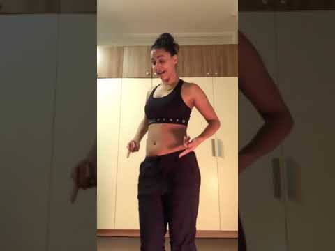 ميس حمدان رقص على يارا