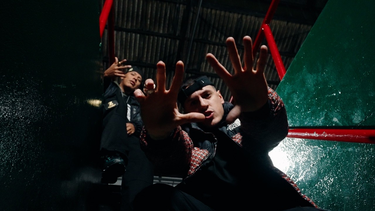 Guarda ACRU & PORNO14 - GRAVEDAD DE BUENOS AIRES prod. MPDHELA (Video Oficial) su YouTube Guarda ACRU & PORNO14 - GRAVEDAD DE BUENOS AIRES prod. MPDHELA (Video Oficial) su YouTube
