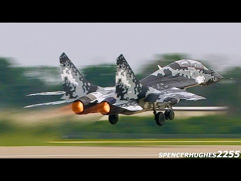 MIG-29 BURNER PASSES! EAA AirVenture Oshkosh 2025