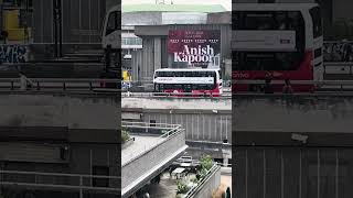 Arriva London ADL Enviro 400 EV bus crosses Waterloo Bridge on the SL6 Superloop to West Croydon #uk