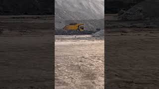 #hemm #mine #volvo #tipper #shortvideo #trending