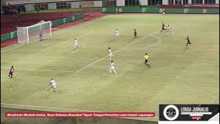 di-mainkan di-babak kedua, BOAS SOLOSSA disambut Tepuk Tangan Penonton saat masuk Lapangan