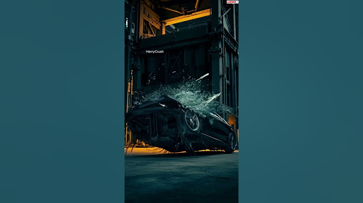 Cargo Crushes $200K Mercedes 😱#carcrashes  #shorts #mercedes  #rollroyce