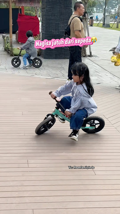 Nagisa Terjatuh dari Sepeda Tapi Tidak Menyerah 💪🚲 #shortvideo #mainsepeda #pushbike