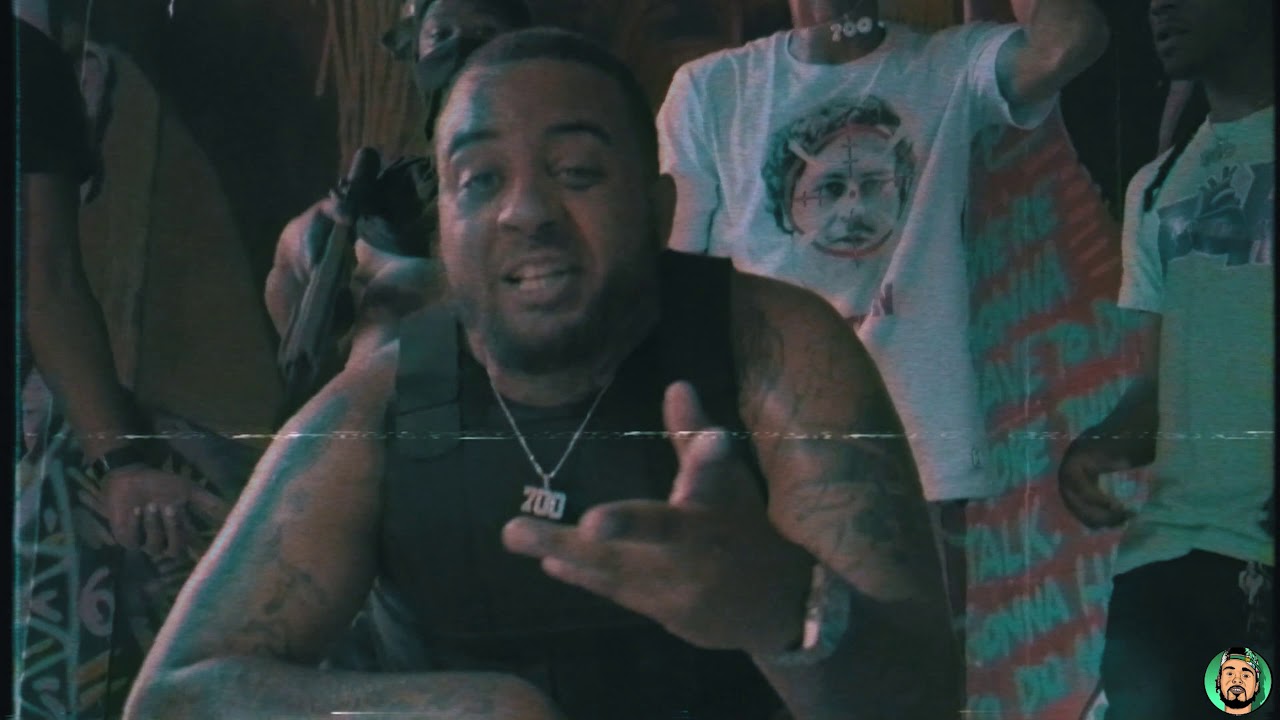 700 Beezo - Friendly (Official Video) - YouTube