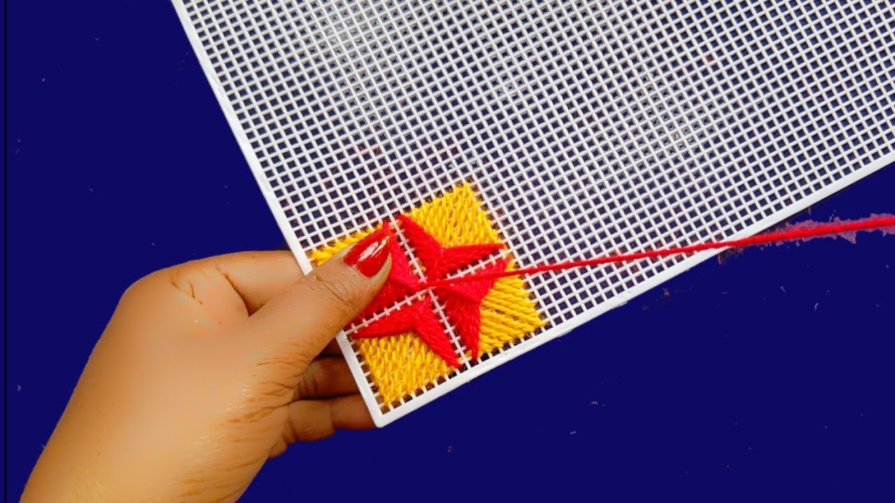 beautiful canvas and latest plastic canvas design idea for purse👍👍😍😍