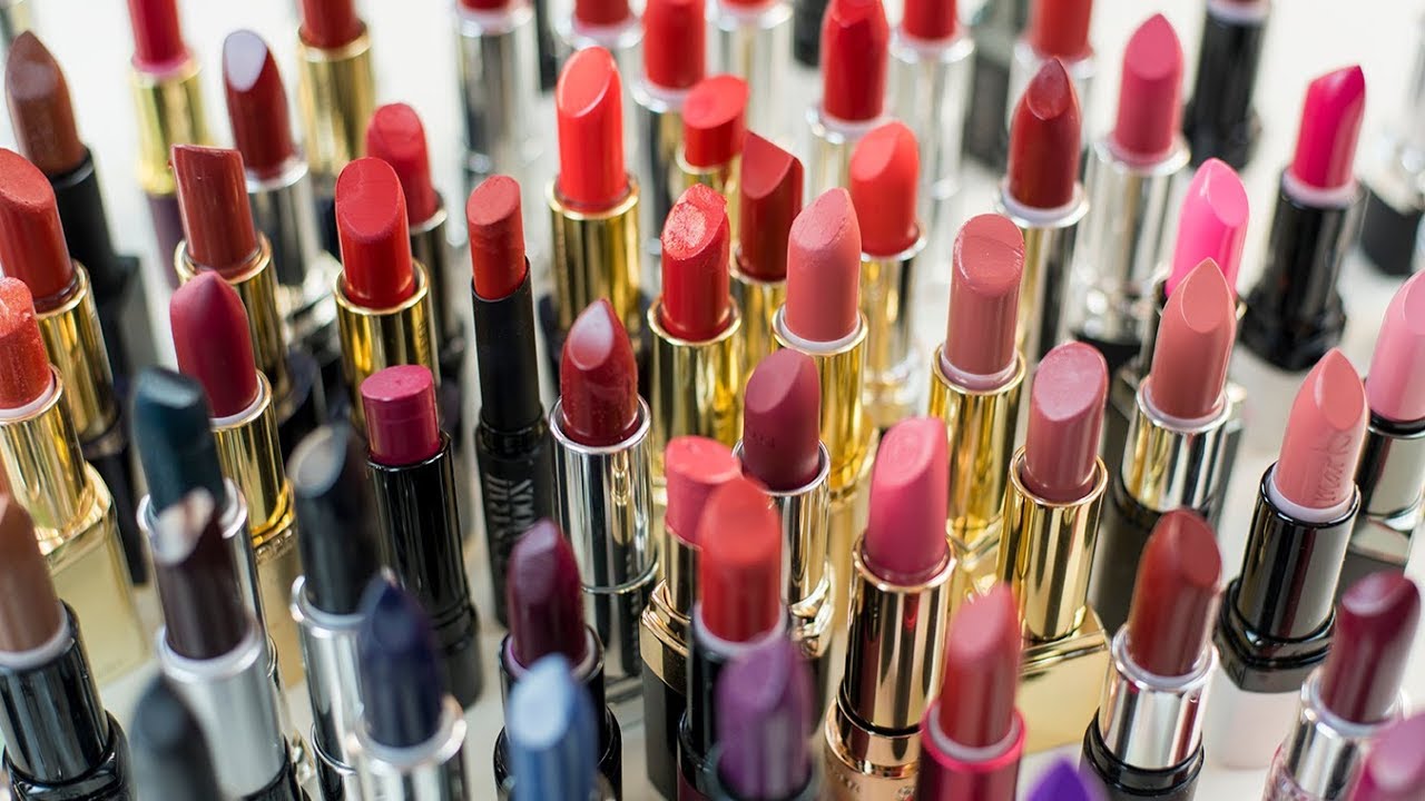 MAKYAJ KOLEKSiYONUMU TEMiZLiYORUM 💄💄 350  RUJ 😱