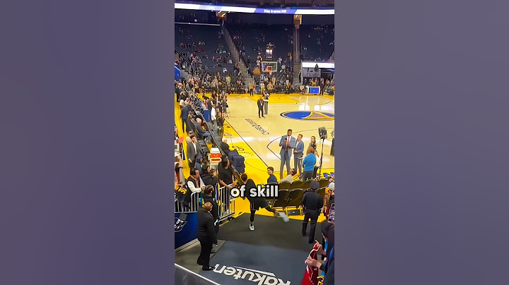Steph Curry Full Court Shot 🤯