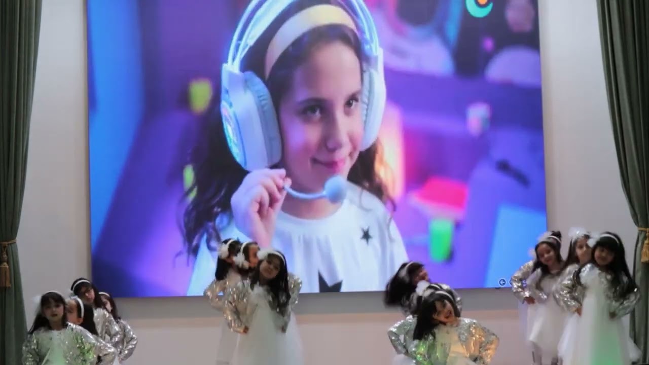 أوبريت أحلام وطموحات المستقبل