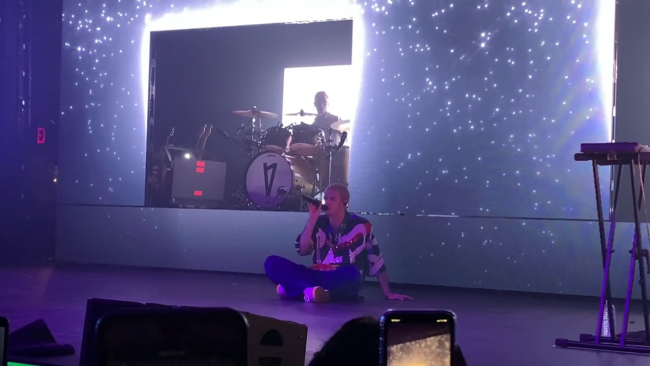 Lauv - Sad Forever (live at Terminal 5 NY 10/11/2019)