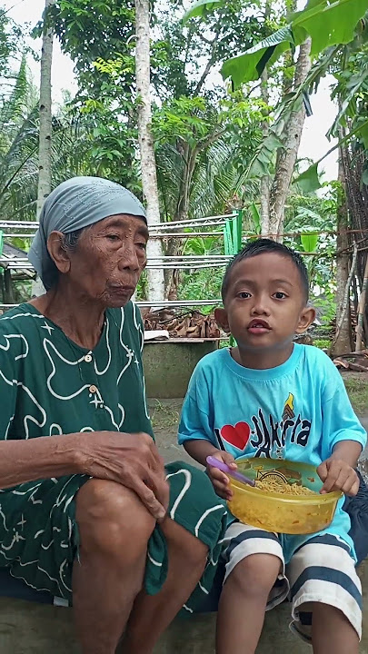 Jangan lupa like subscribe ya#grandma#like#subscribe#shorts#feedshorts