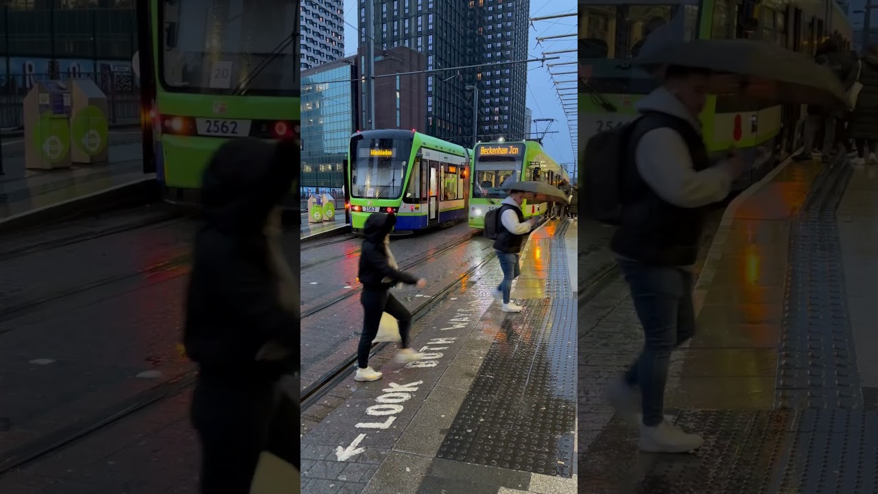 🇬🇧 🚉South London Tram Train Travel | England | UK | United Kingdom  #london #tram #londontravel