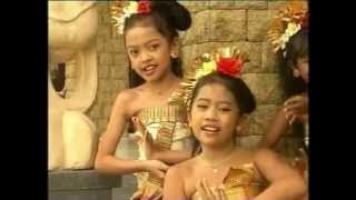 Mejangeran - Old Beautiful Balinese Kid Song (Jangi Janger).mp4