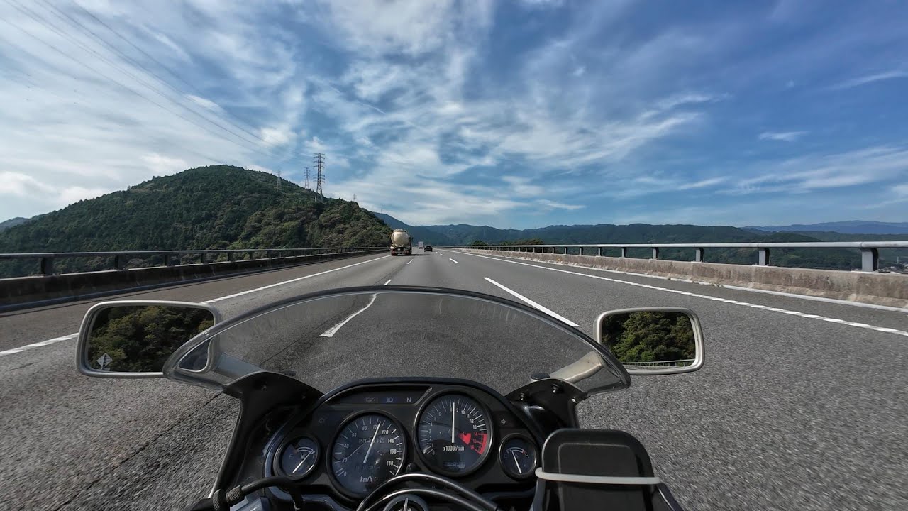 ZZR400：新東名高速道路走ってみました　の動画です(^▽^)