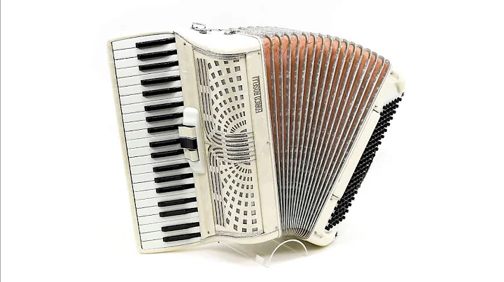 Enrico Roselli Accordion 17.5" keyboard