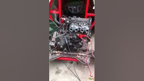 Cross Buggy erster Motorlauf mit Doppelvergaser und Fächerkrümmer