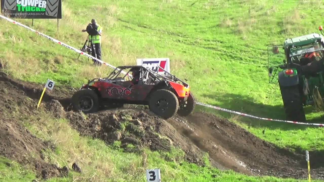 Suzuki extreme 4x4 challenge 2016 part 1 hazards 1,2,3/nz 4x4 trials