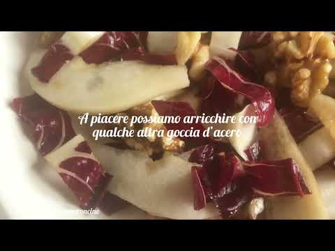 Insalata di radicchio, pere e frutta secca