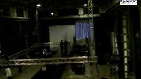 Building a LITEC truss system for a fashion show