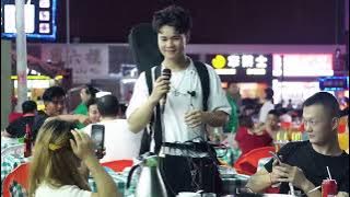 賣唱歌手演唱《忘情水》原唱#劉德華 ，點歌美女大方打賞了多少？最後太搞笑！【cover.大勝歌歌】