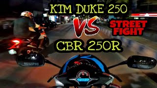 || KTM DUKE 250 VS CBR 250R || STREET FIGHT