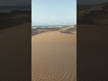 أجمل مكان تذهب اليه في الصحراء المغربية يجمع بين الكثبان الرملية وأمواج البحر