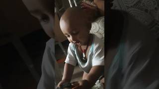 cute ??10months old baby doing head massage for mummafunnyvideo