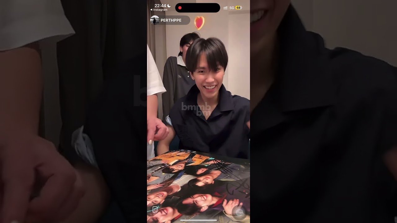 TikTok Live (22 Aug 2025) : Perth Tanapon