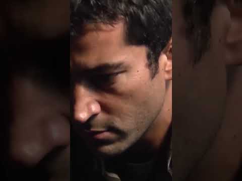 Ezel paraları buluyor