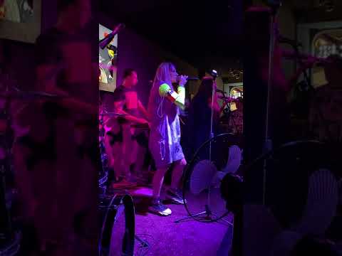 Линда  Киты